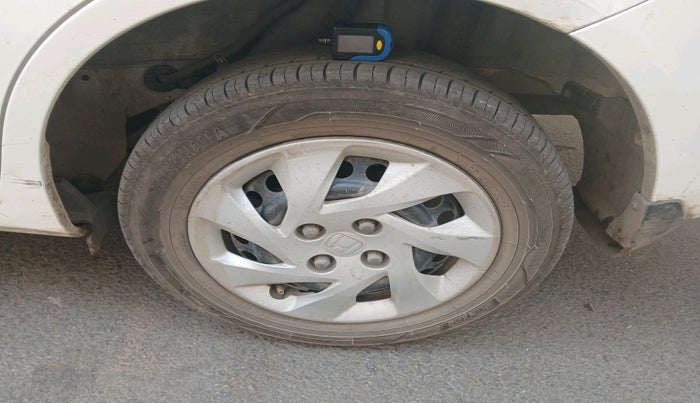 2016 Honda Amaze 1.5L I-DTEC S, Diesel, Manual, 85,639 km, tyre