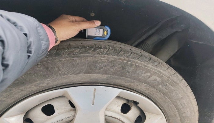 2018 Mahindra MARAZZO M2 7STR, Diesel, Manual, 1,19,943 km, tyre