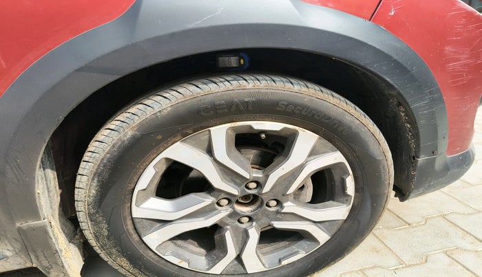 2019 Honda WR-V 1.5L I-DTEC VX MT, Diesel, Manual, 70,008 km, tyre