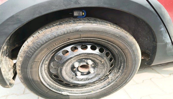 2019 Honda WR-V 1.5L I-DTEC VX MT, Diesel, Manual, 70,008 km, tyre