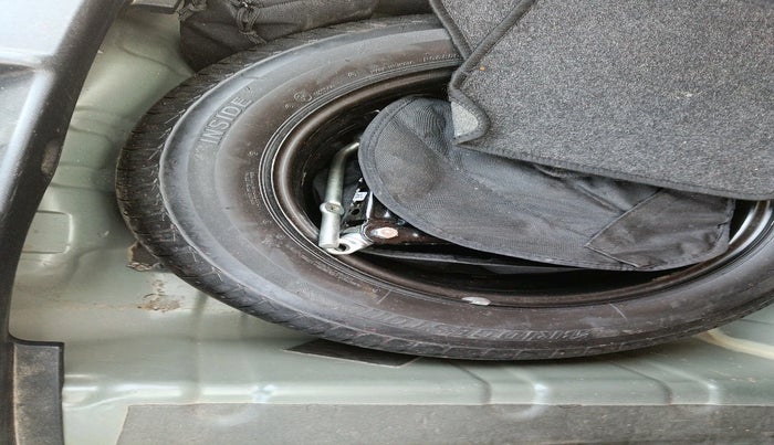 2023 Tata NEXON XM PLUS SUNROOF PETROL, Petrol, Manual, 34,198 km, tyre