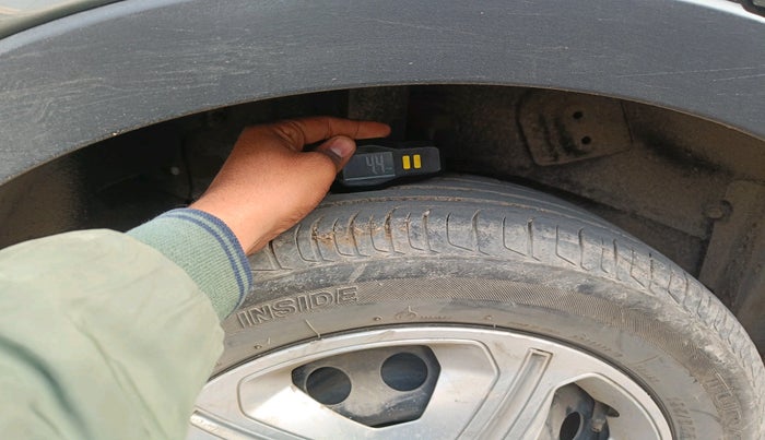 2023 Tata NEXON XM PLUS SUNROOF PETROL, Petrol, Manual, 34,198 km, tyre