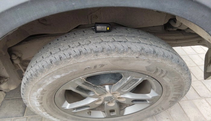 2021 Mahindra Thar LX D AT 4WD HT, Diesel, Automatic, 36,222 km, tyre