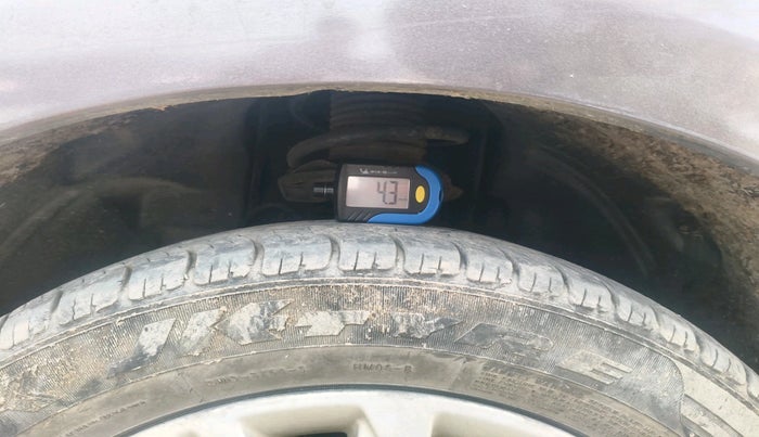 2018 Tata Tiago XZ PETROL, Petrol, Manual, 67,926 km, tyre