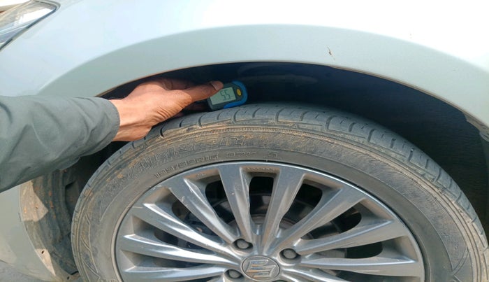 2015 Maruti Ciaz ZXI, Petrol, Manual, 64,318 km, tyre