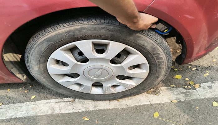 2012 Chevrolet Spark LT 1.0, Petrol, Manual, 1 km, tyre