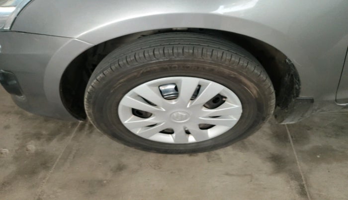 2012 Maruti Swift Dzire VDI, Diesel, Manual, 2,23,184 km, tyre