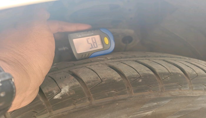 2019 Maruti Swift VDI AMT, Diesel, Automatic, 91,933 km, tyre