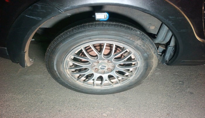 2018 Renault Lodgy 85 PS RXL STEPWAY 8 STR, Diesel, Manual, 1,67,107 km, tyre