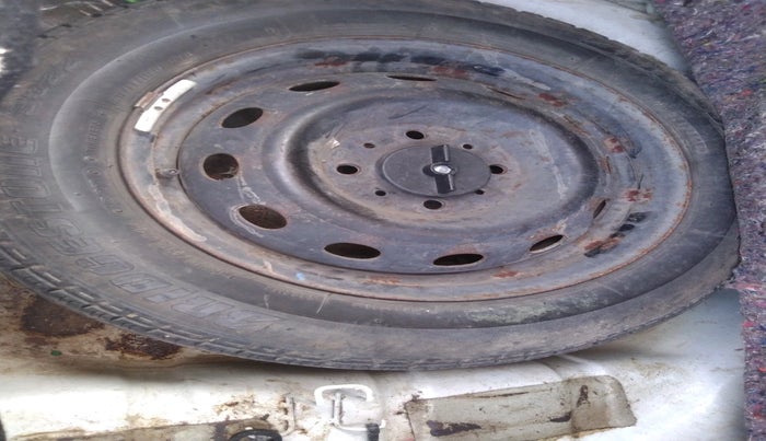 2016 Tata Indigo ECS LX TDI, Diesel, Manual, 81,803 km, tyre