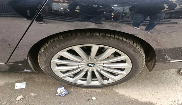 2017 BMW 7 Series 730L D DESIGN PURE EX, Diesel, Automatic, 58,923 km, tyre