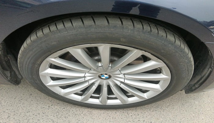 2017 BMW 7 Series 730L D DESIGN PURE EX, Diesel, Automatic, 58,923 km, tyre