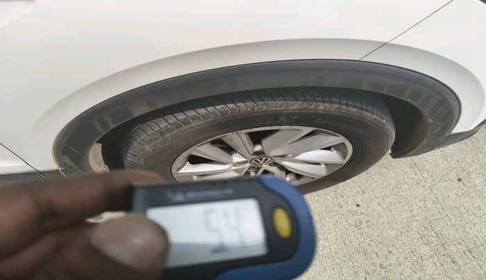 2022 Volkswagen TAIGUN HIGHLINE 1.0 TSI MT, Petrol, Manual, 17,646 km, tyre