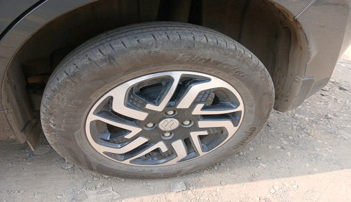 2024 Maruti Baleno SIGMA PETROL 1.2, Petrol, Manual, 15,082 km, tyre