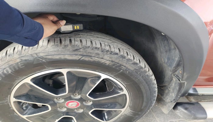 2017 Renault Duster 110 PS RXZ 4X2 AMT DIESEL, Diesel, Automatic, 87,758 km, tyre