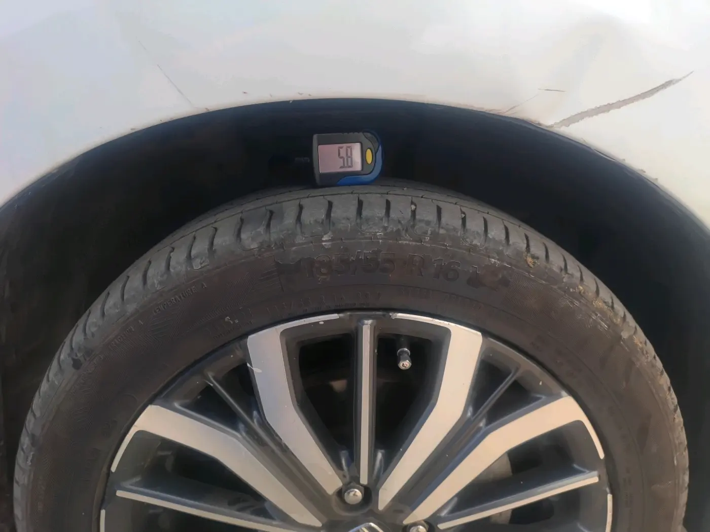 2017 Honda City 1.5L I-VTEC VX CVT, Petrol, Automatic, 87,092 km, tyre