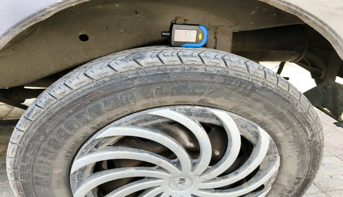 2011 Maruti Eeco 5 STR WITH A/C+HTR, Petrol, Manual, 1,55,168 km, tyre