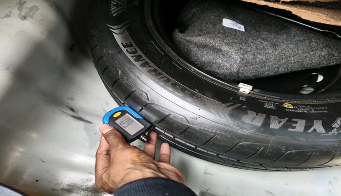 2023 Hyundai Verna SX (O) 1.5 MPI MT, Petrol, Manual, 38,358 km, tyre