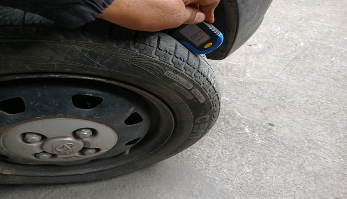 2013 Hyundai Santro Xing GL PLUS, Petrol, Manual, 76,959 km, tyre