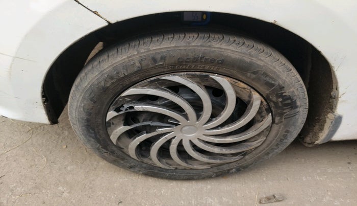 2014 Hyundai Grand i10 SPORTZ 1.2 KAPPA VTVT, Petrol, Manual, 88,318 km, tyre