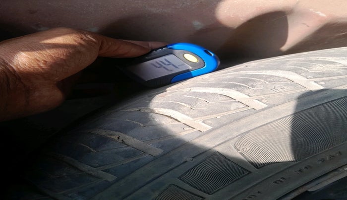 2017 Maruti Vitara Brezza ZDI PLUS, Diesel, Manual, 85,077 km, tyre