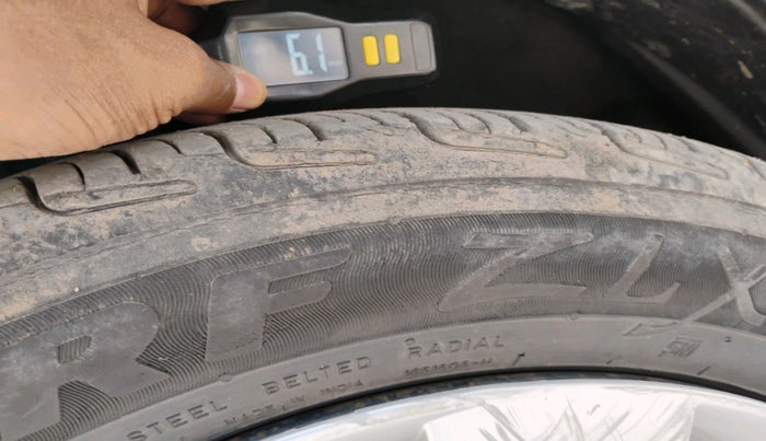 2018 Maruti Baleno DELTA PETROL 1.2, Petrol, Manual, 1,01,494 km, tyre