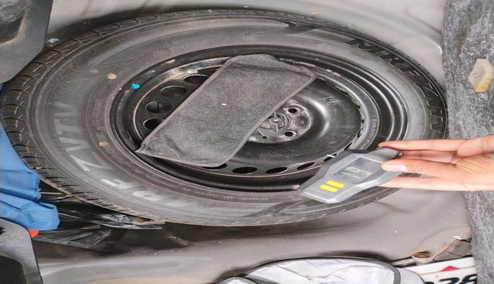 2018 Maruti Baleno DELTA PETROL 1.2, Petrol, Manual, 1,01,494 km, tyre