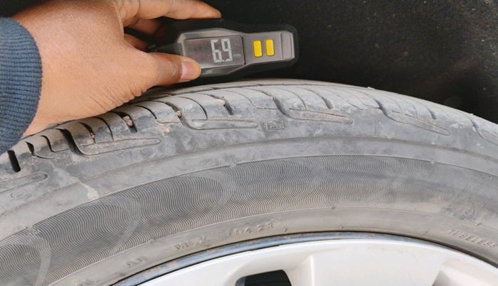 2018 Maruti Baleno DELTA PETROL 1.2, Petrol, Manual, 1,01,494 km, tyre