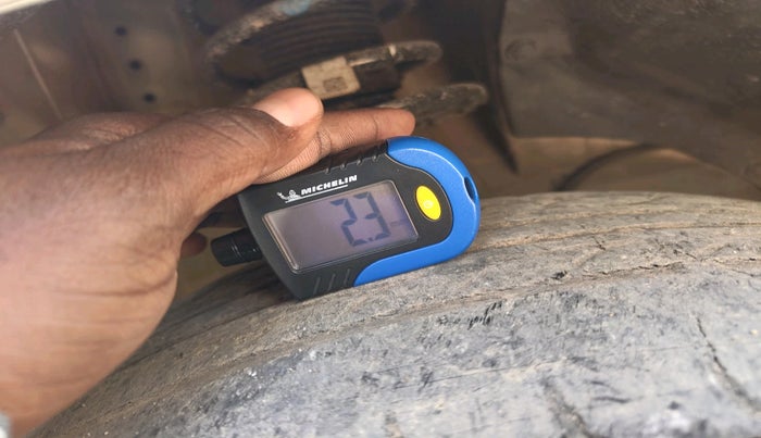 2019 Maruti Swift VDI AMT, Diesel, Automatic, 1,33,370 km, tyre