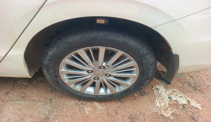 2022 Honda City 1.5L I-VTEC V MT 5TH GEN, Petrol, Manual, 1,13,179 km, tyre