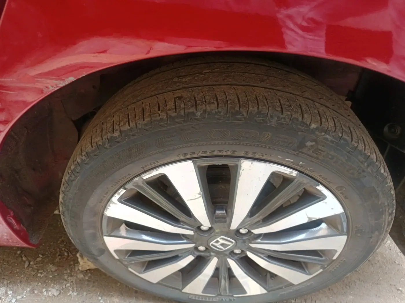 2023 Honda City 1.5L I-VTEC ZX, Petrol, Manual, 22,155 km, tyre
