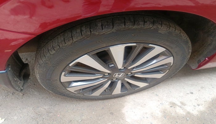 2023 Honda City 1.5L I-VTEC ZX, Petrol, Manual, 22,155 km, tyre