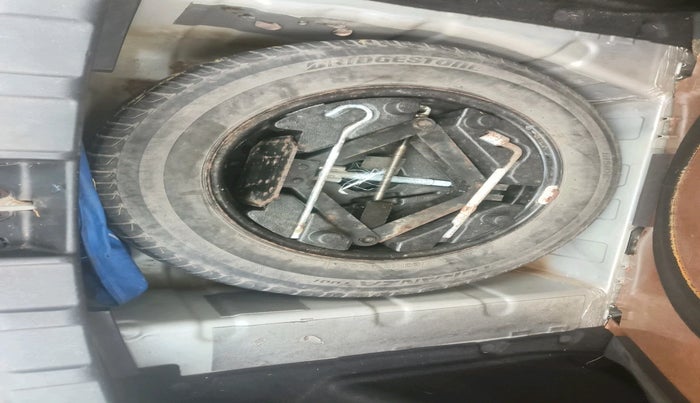 2017 Tata NEXON XZ PLUS DIESEL, Diesel, Manual, 67,915 km, tyre