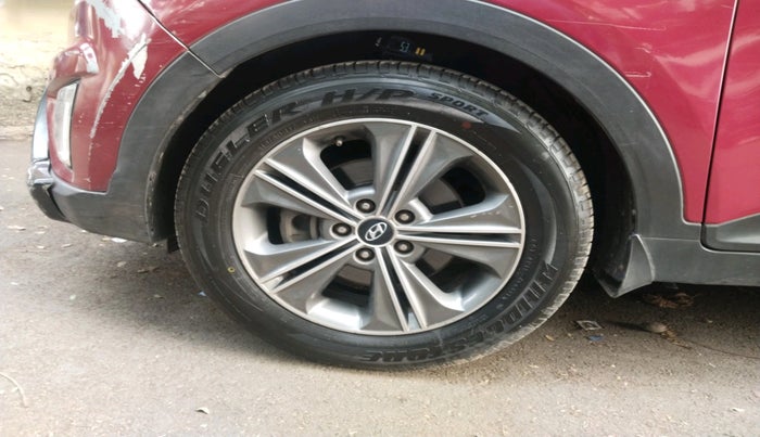 2016 Hyundai Creta SX PLUS AT 1.6 DIESEL, Diesel, Automatic, 1,32,075 km, tyre