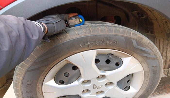 2023 Mahindra XUV300 W6 1.2 PETROL, Petrol, Manual, 30,938 km, tyre