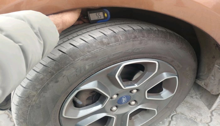 2019 Ford Ecosport TITANIUM + 1.5L DIESEL, Diesel, Manual, 1,82,064 km, tyre