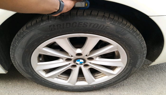 2011 BMW 5 Series 520D 2.0, Diesel, Automatic, 86,718 km, tyre