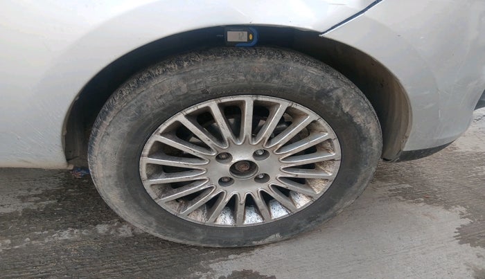 2014 Tata Zest XE 75PS DIESEL, Diesel, Manual, 3,17,029 km, tyre