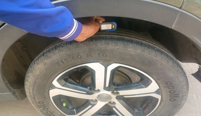 2021 Tata NEXON XZ PLUS DIESEL SUNROOF, Diesel, Manual, 1,42,861 km, tyre