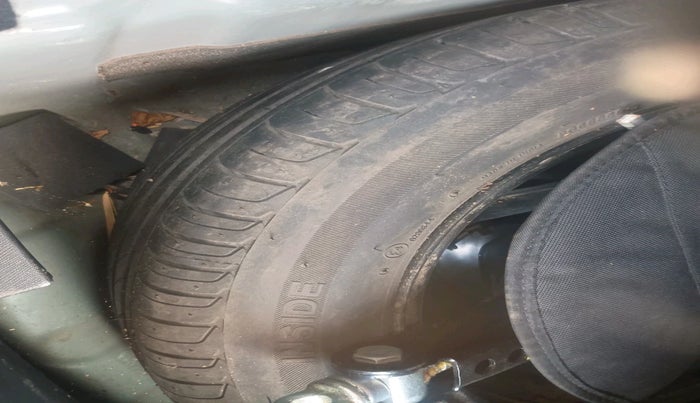 2021 Tata NEXON XZ PLUS DIESEL SUNROOF, Diesel, Manual, 1,42,861 km, tyre