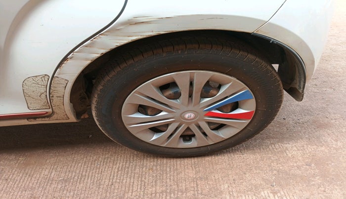 2017 Maruti IGNIS DELTA 1.2 AMT, Petrol, Automatic, 1,65,054 km, tyre