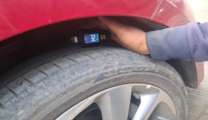 2015 Hyundai Elite i20 ASTA 1.2, Petrol, Manual, 72,504 km, tyre