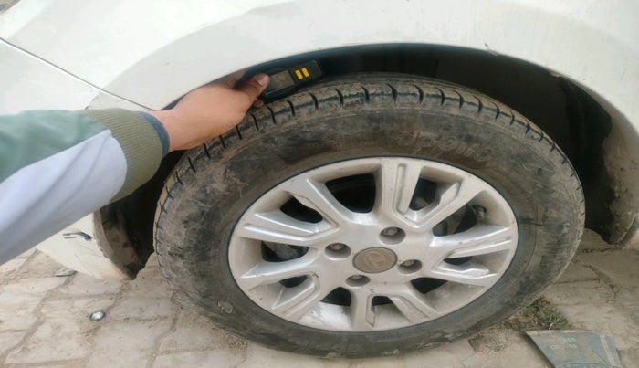 2018 Tata Tiago XE PETROL, Petrol, Manual, 58,402 km, tyre