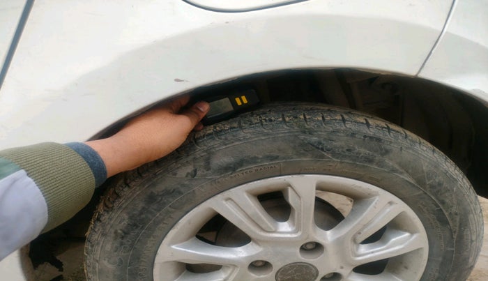 2018 Tata Tiago XE PETROL, Petrol, Manual, 58,402 km, tyre