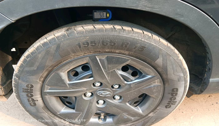 2024 Hyundai VENUE S(O) 1.2, Petrol, Manual, 13,269 km, tyre