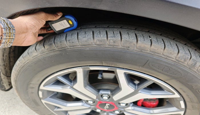 2021 KIA SELTOS GTX PLUS DCT 1.4 PETROL, Petrol, Automatic, 30,995 km, tyre