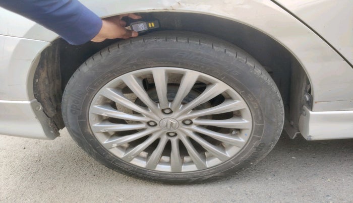 2016 Maruti Ciaz ZDI+ SHVS RS, Diesel, Manual, 60,133 km, tyre