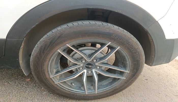 2016 Hyundai Creta S 1.4 DIESEL, Diesel, Manual, 1,81,229 km, tyre