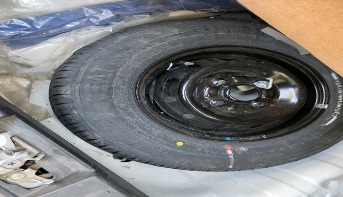 2020 Maruti Alto LXI, Petrol, Manual, 38,001 km, tyre