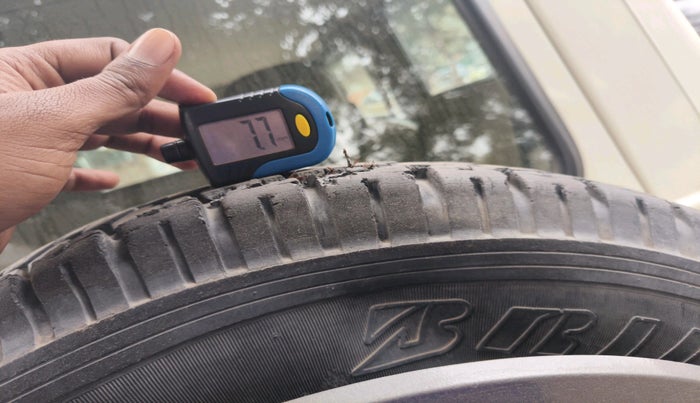 2021 Mahindra Bolero B6 (O), Diesel, Manual, 41,128 km, tyre